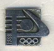 СССР ЗНАЧОК 1968 СЕРП И МОЛОТ, СПУТНИК, ОЛИМПИЙСКИЕ КОЛЬЦА 7503-3-31